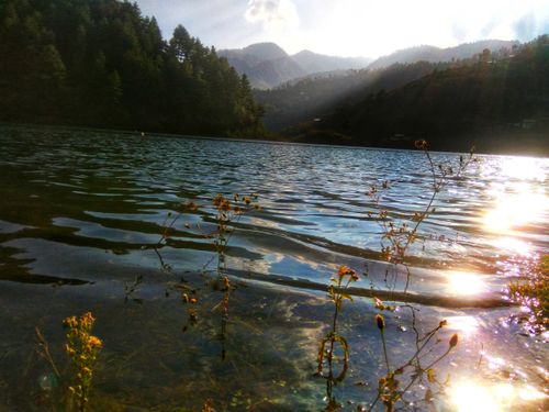 beautiful,photo,captured,lake,side,kulekhani,dam